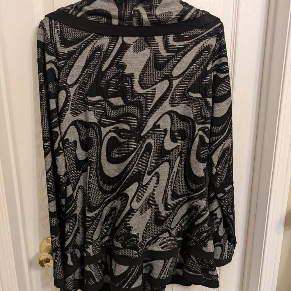 Joseph Ribkoff Waterfall Cardigan - Picture 3 of 8